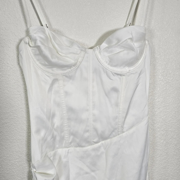 NWT White Fox Boutique Work It Mini Dress Size XS‎ Corset Side Ruched White - Picture 5 of 11